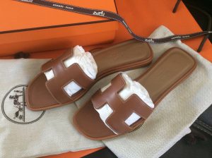 HERMES 円高還元Sale! 2016最新 一番人気 Oran サンダル 各色